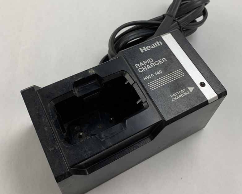 Heath HWA-140  Rapid Charger Input AC 120V 8.8 Watts Output DC 12V 16.5V 150mA