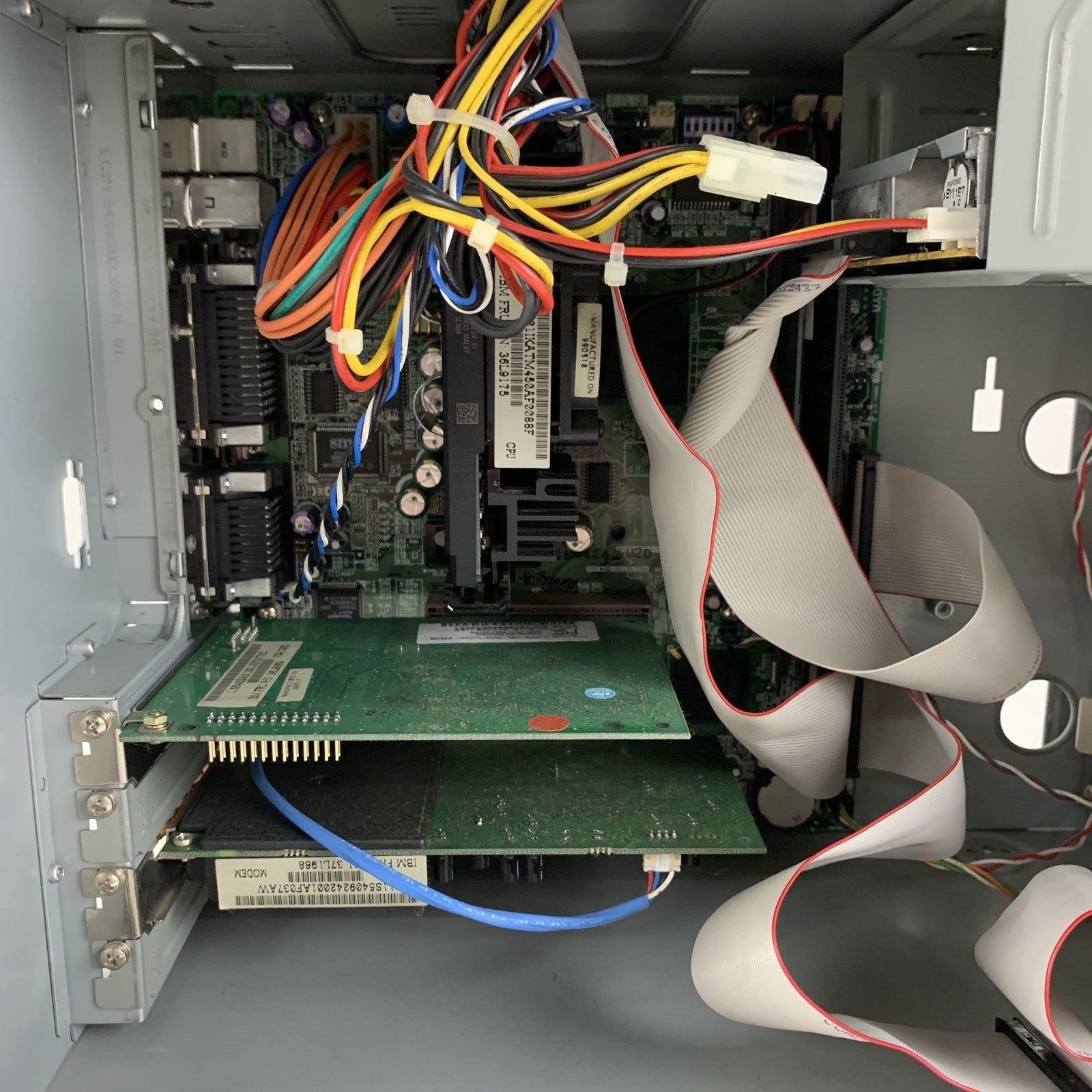 IBM Aptiva E580 Vintage Computer Pentium III 450 MHz 96 MB No OS No HDD