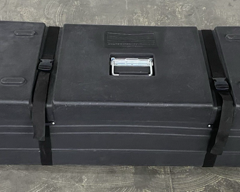 Da-Lite Fast-Fold Deluxe Projection Screen Frame - No Screen - Parts or Repair