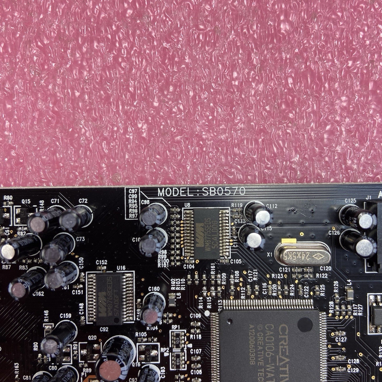 Creative Labs Sound Blaster SB0570 PCI Audio Card6