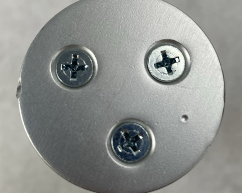 GCX WMM-0001-01B Fluted Post No Screws