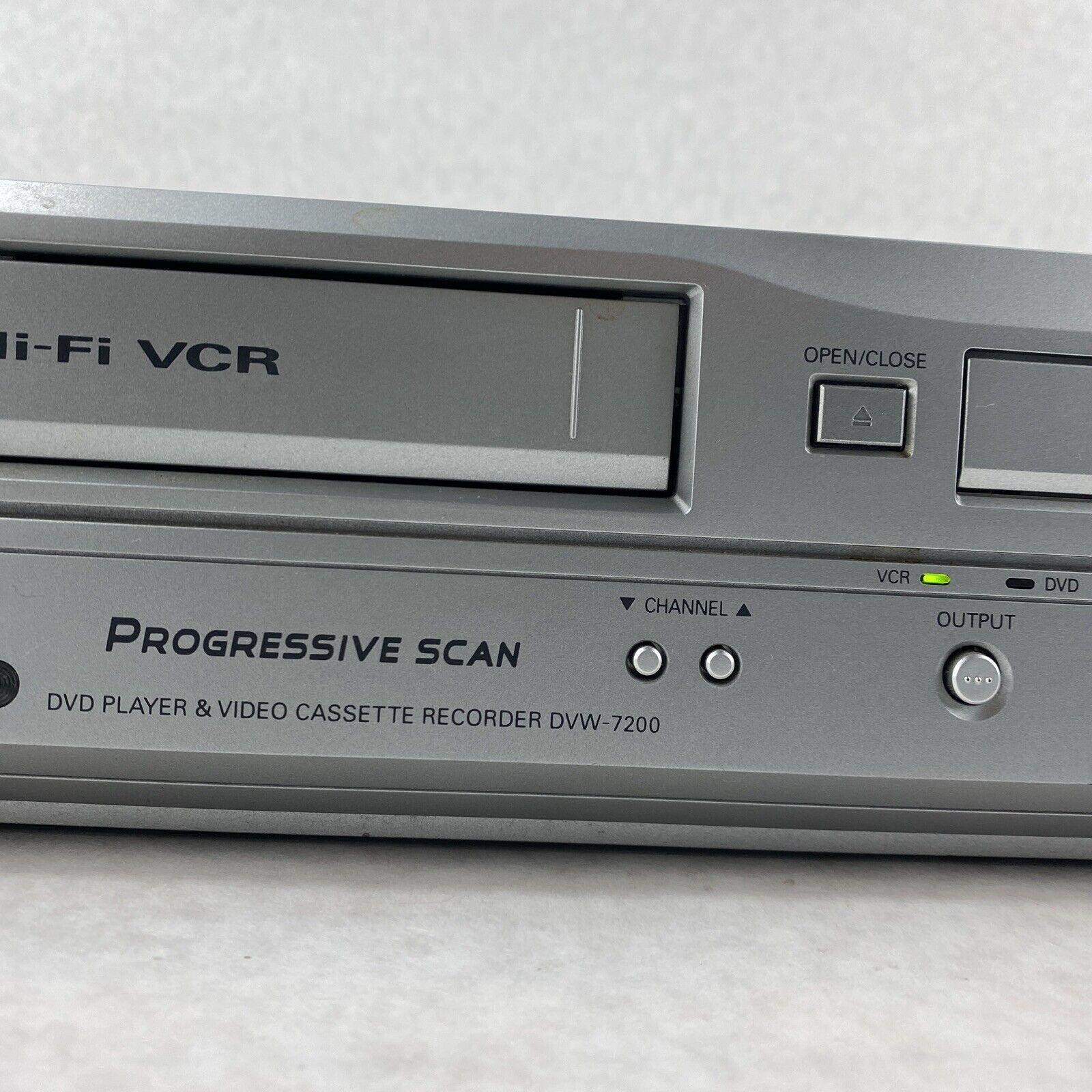 Sanyo DVW-7200 DVD VCR Combo VHS Player Partially Working BAD VCR DVD ONLY