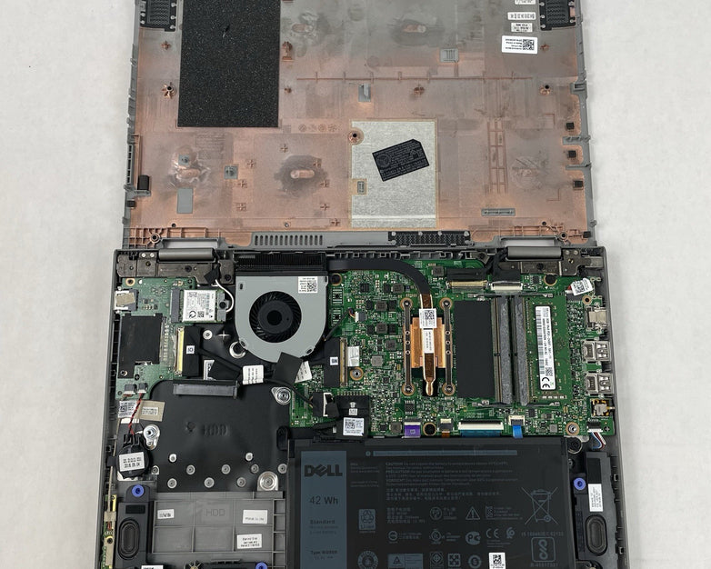 Dell Inspiron 5379 13.3" i5-8250U 1.60 GHz 8 GB RAM No SSD/OS/AC