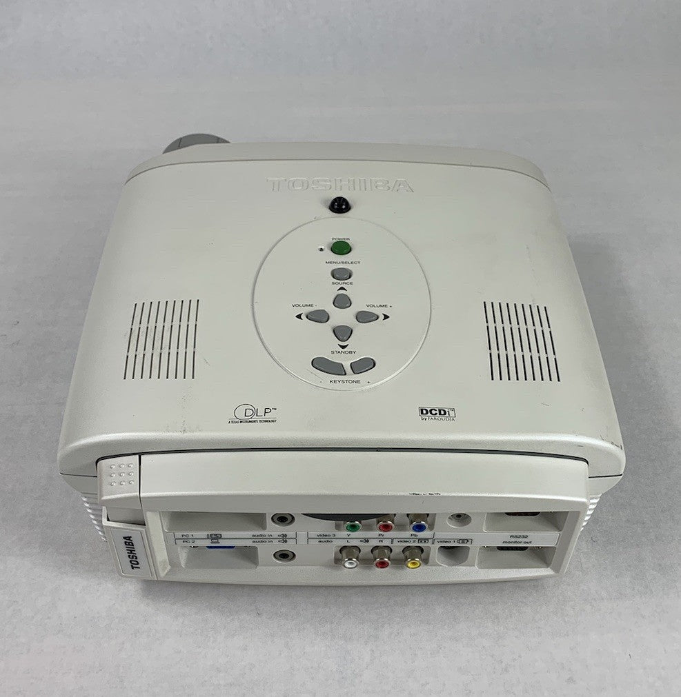 Toshiba TDP-MT5 LCD Projector 799 Lamp Hours