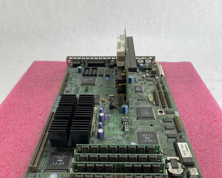 Compaq PL5600G Motherboard Intel Pentium 100MHz 40MB RAM