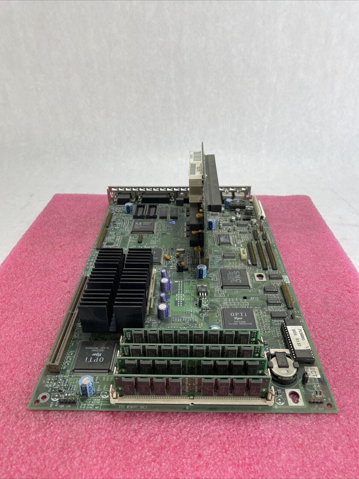 Compaq PL5600G Motherboard Intel Pentium 100MHz 40MB RAM