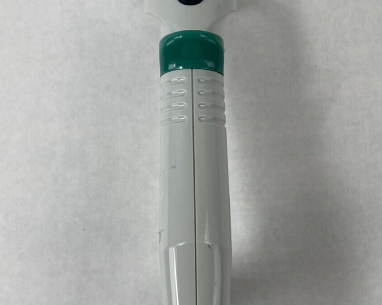 Lot of 4 Thermo Scientific Matrix 1250 uL 8-Channel Electronic Pipette