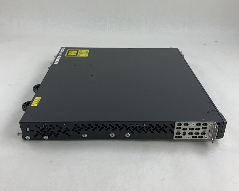 Cisco WS-C3750E-48TD-S V01 48-Port Gigabit Switch Tested Reset