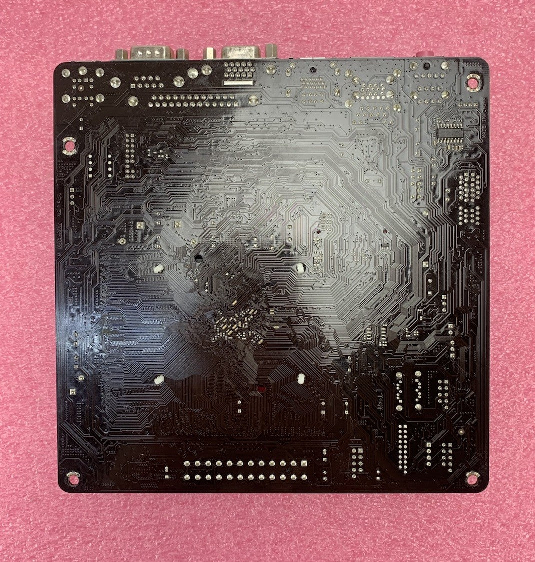 ASRock Q1900B-ITX Motherboard Celeron J1900 1.99GHz 4GB RAM 2 Sticks w/ Shield7