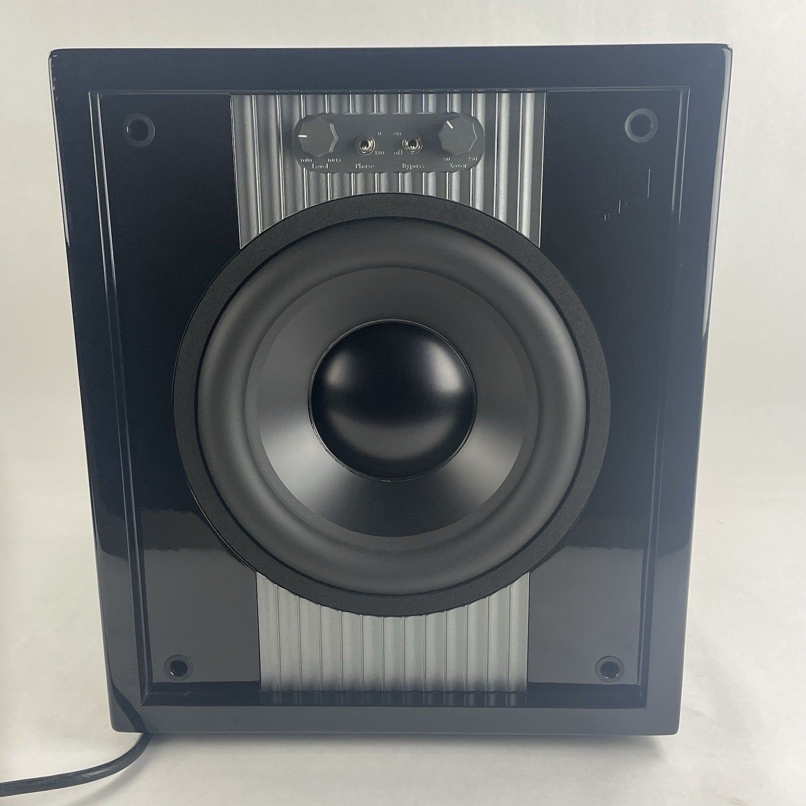 Sonance SUB 10-150 10'' Powered Subwoofer Gloss Black Tested2