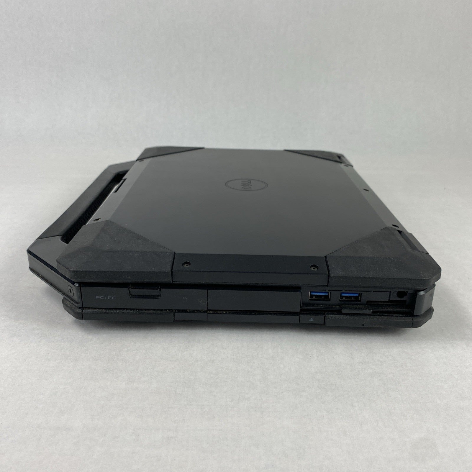 Dell Latitude 14 Rugged 5414 14" i5-6300U 2.4GHz 8GB RAM No Battery No HDD No OS