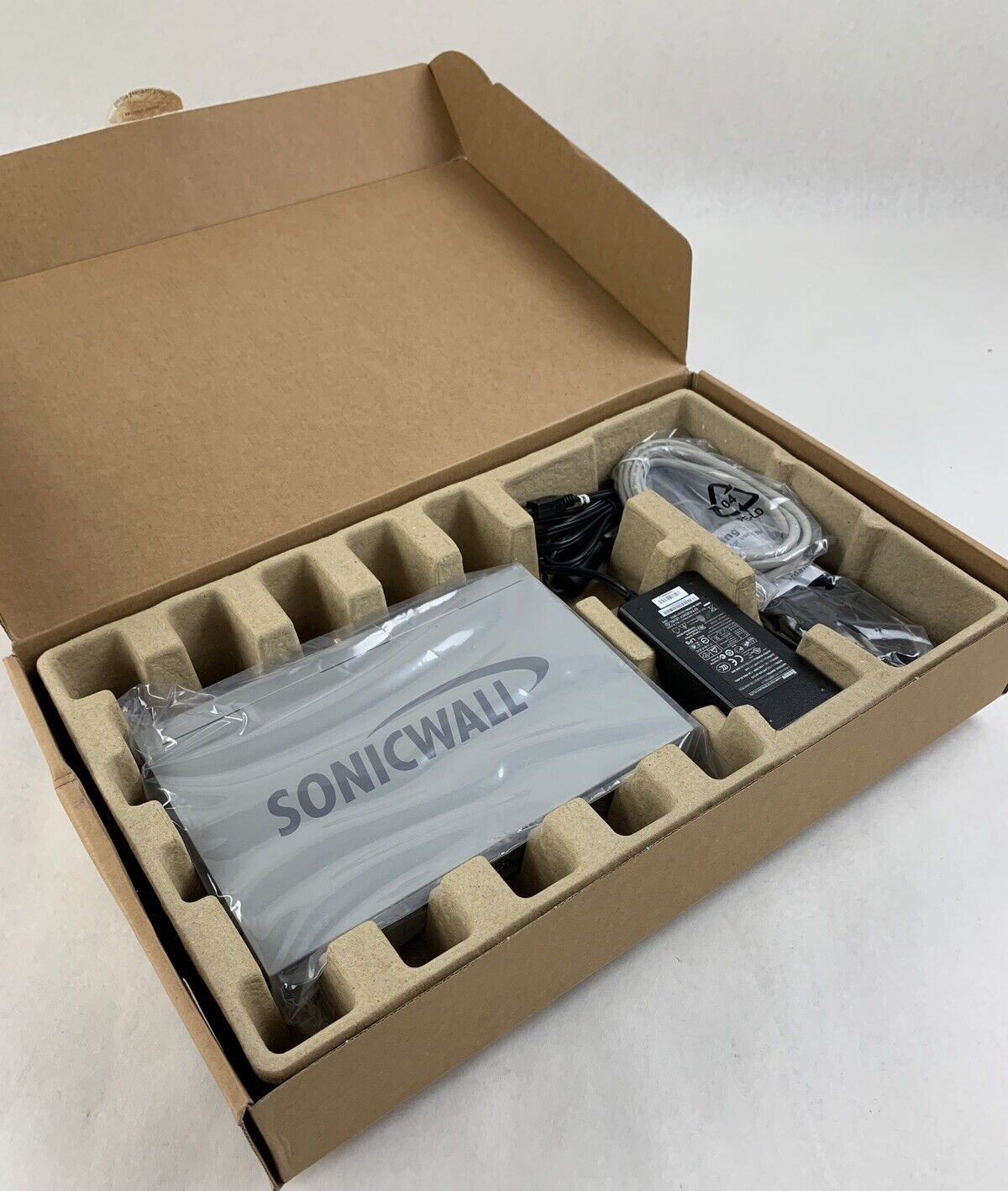 Sonicwall 01-SSC-4984 TZ 215 Wireless-N Network Security Appliance Open Box Set