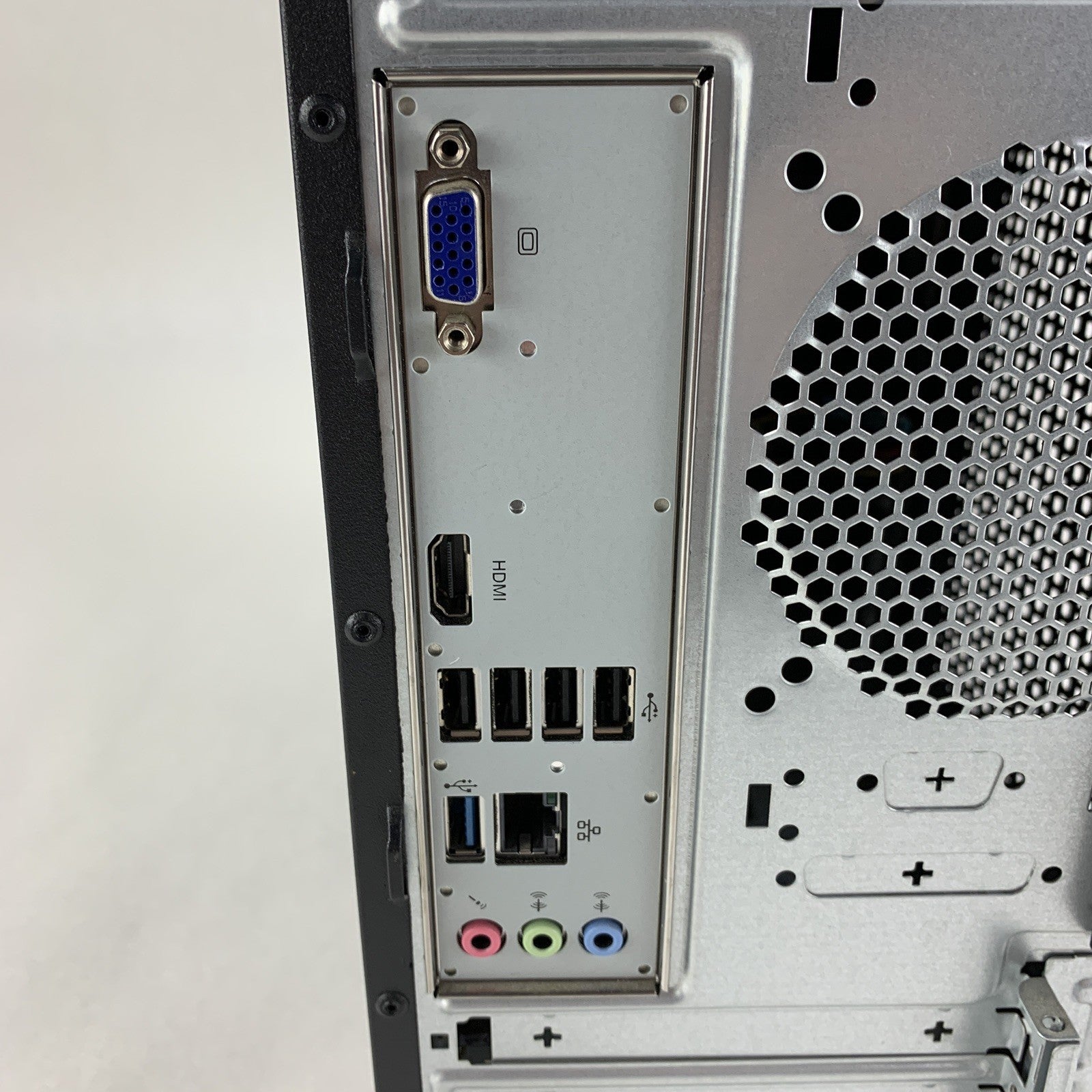 Acer Aspire TC-780 MT Desktop Intel Core i5-7400 8 GB Ram No OS No HDD