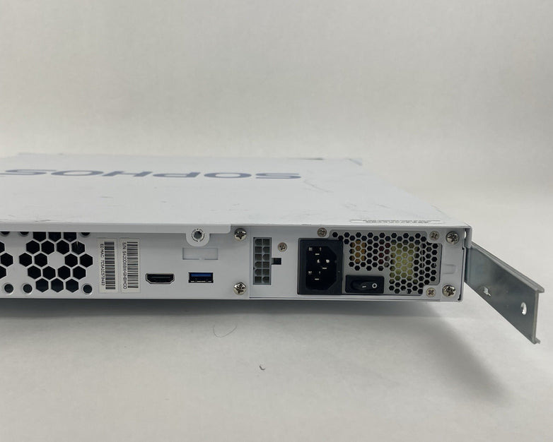 Sophos SG 430 Rev 2 Firewall No Ram No HDD No OS - Tested