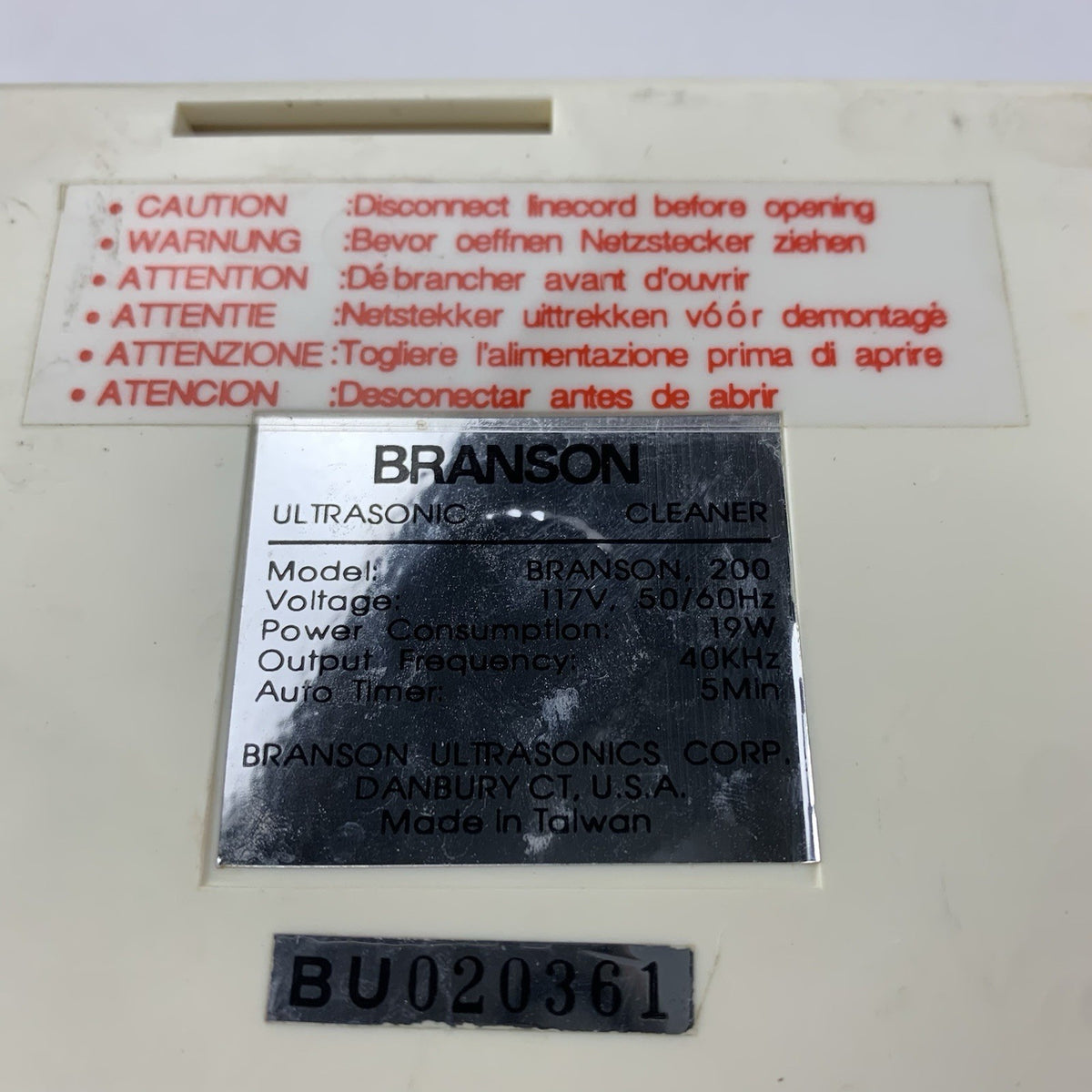Branson 200 Ultrasonic Cleaner - Powers On6