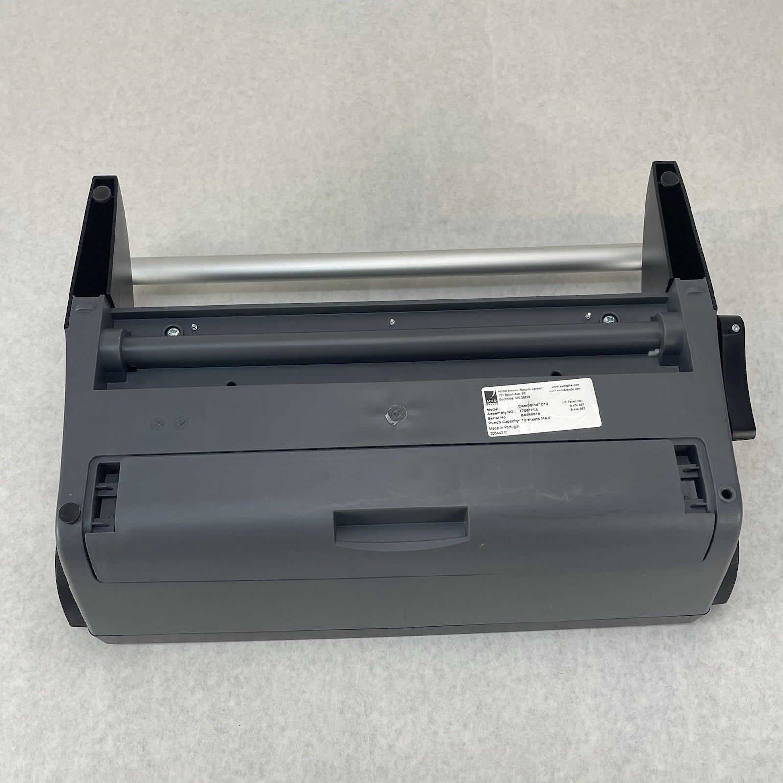 Swingline GBC CombBind C12 Manual Binding Machine5