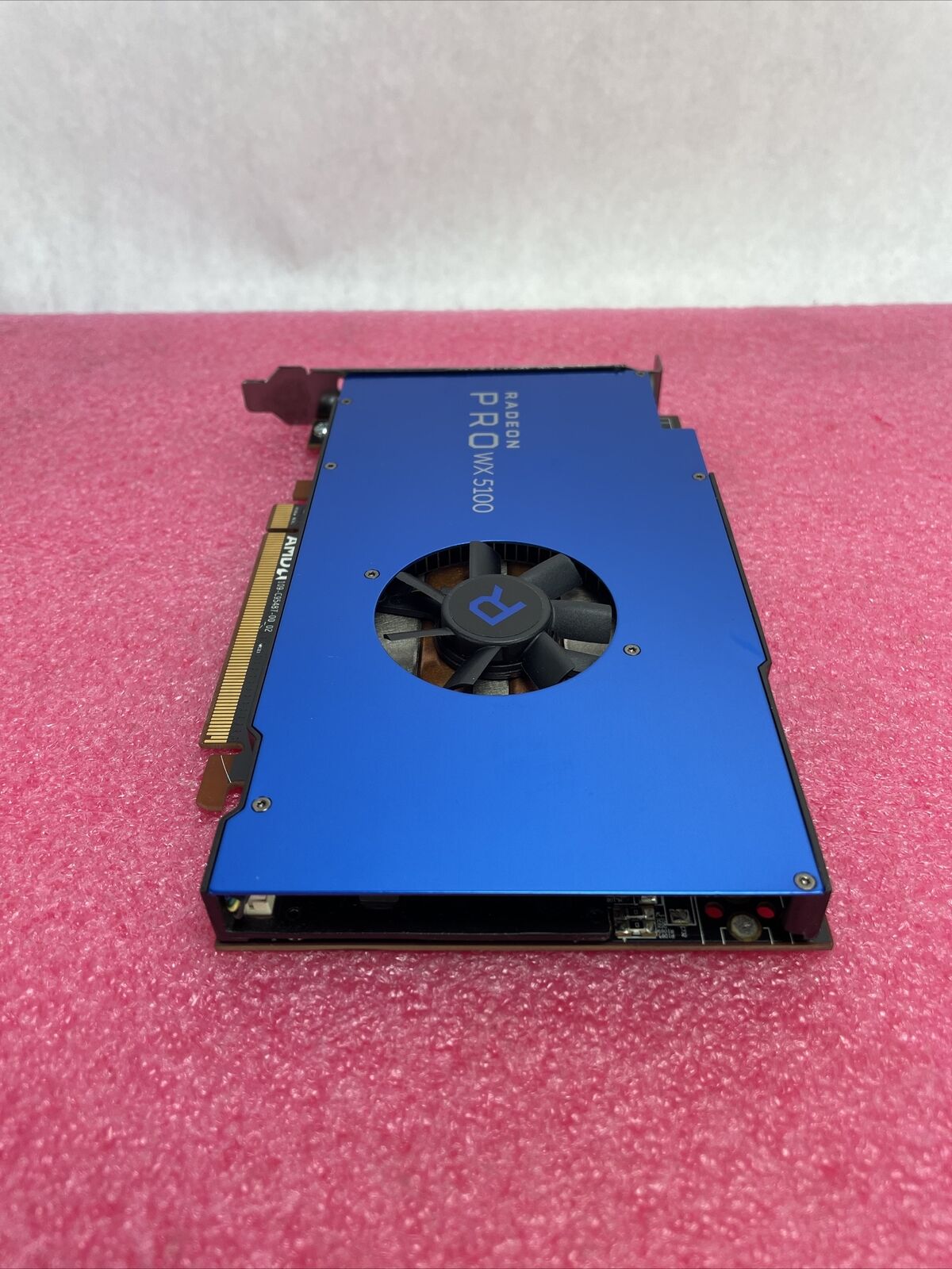 AMD ATI Radeon PRO WX 5100 8GB GDDR5 PCIe 4x DP Graphics Card 109-C95487-00_02