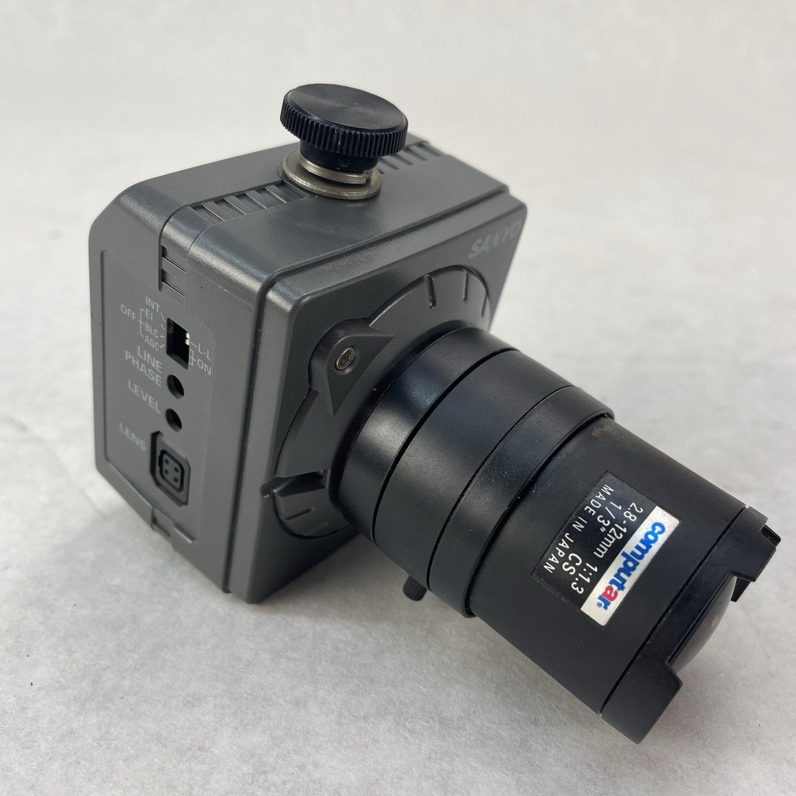 Sanyo Color CCD Security Camera VCC-5884 With lens0