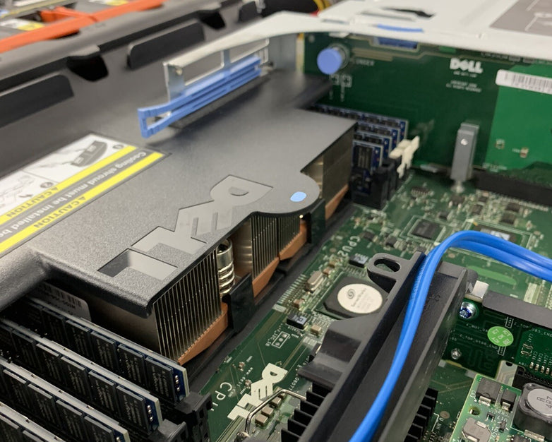 Dell PowerEdge 2970 2x Opteron 2386 2.5 GHz 32 GB RAM No OS No HDD