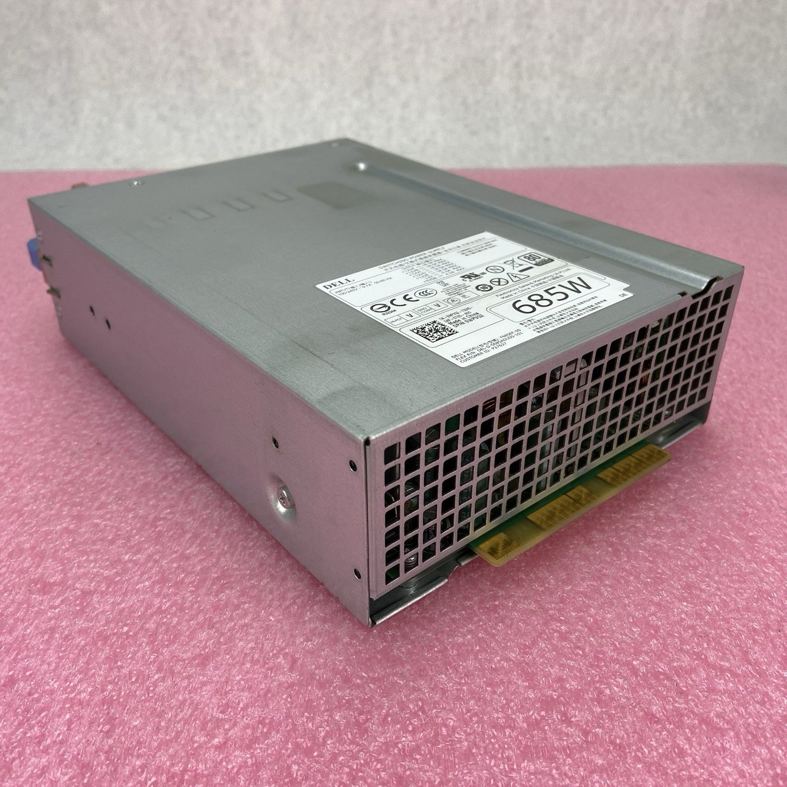 Dell 0WPVG2 685W Switching Power Supply 80 Plus Gold0