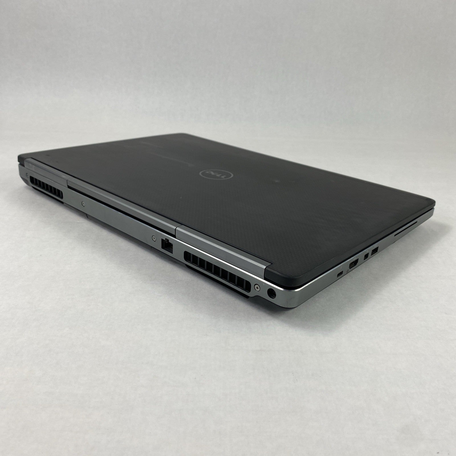 Dell Precision 7710 Intel Core i7-6920HQ 2.9GHz 16GB RAM 17.3" No HDD No OS