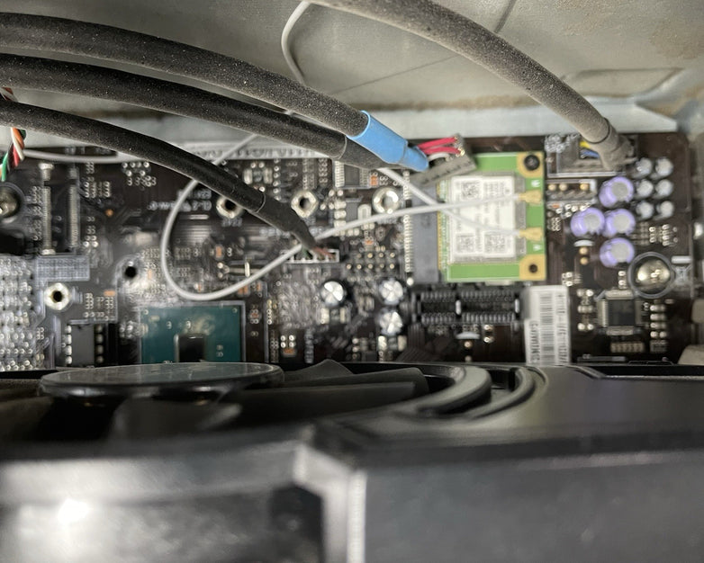 ASUS G11CD Intel i5-6400 2.70 GHz NVIDIA GeForce GTX 950 8 GB RAM No HDD No OS