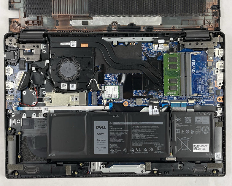 Dell Latitude 3520 15.6" i5-1135G7 2.40 GHz 8 GB RAM No SSD/OS/AC