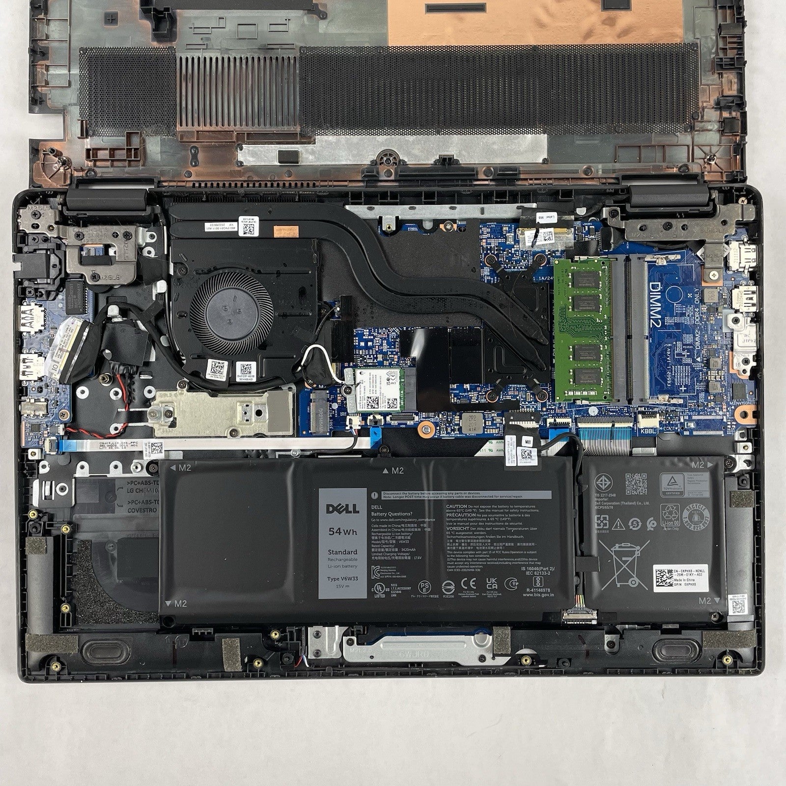 Dell Latitude 3520 15.6" i5-1135G7 2.40 GHz 8 GB RAM No SSD/OS/AC18