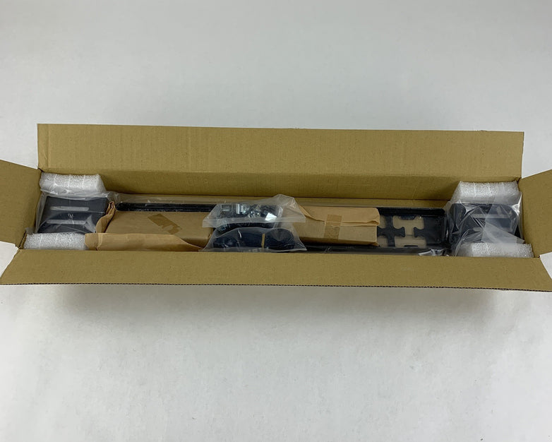 IBM 90P4888 DPi PDU Enterprise C13x Rack Mount Bracket Box Opened