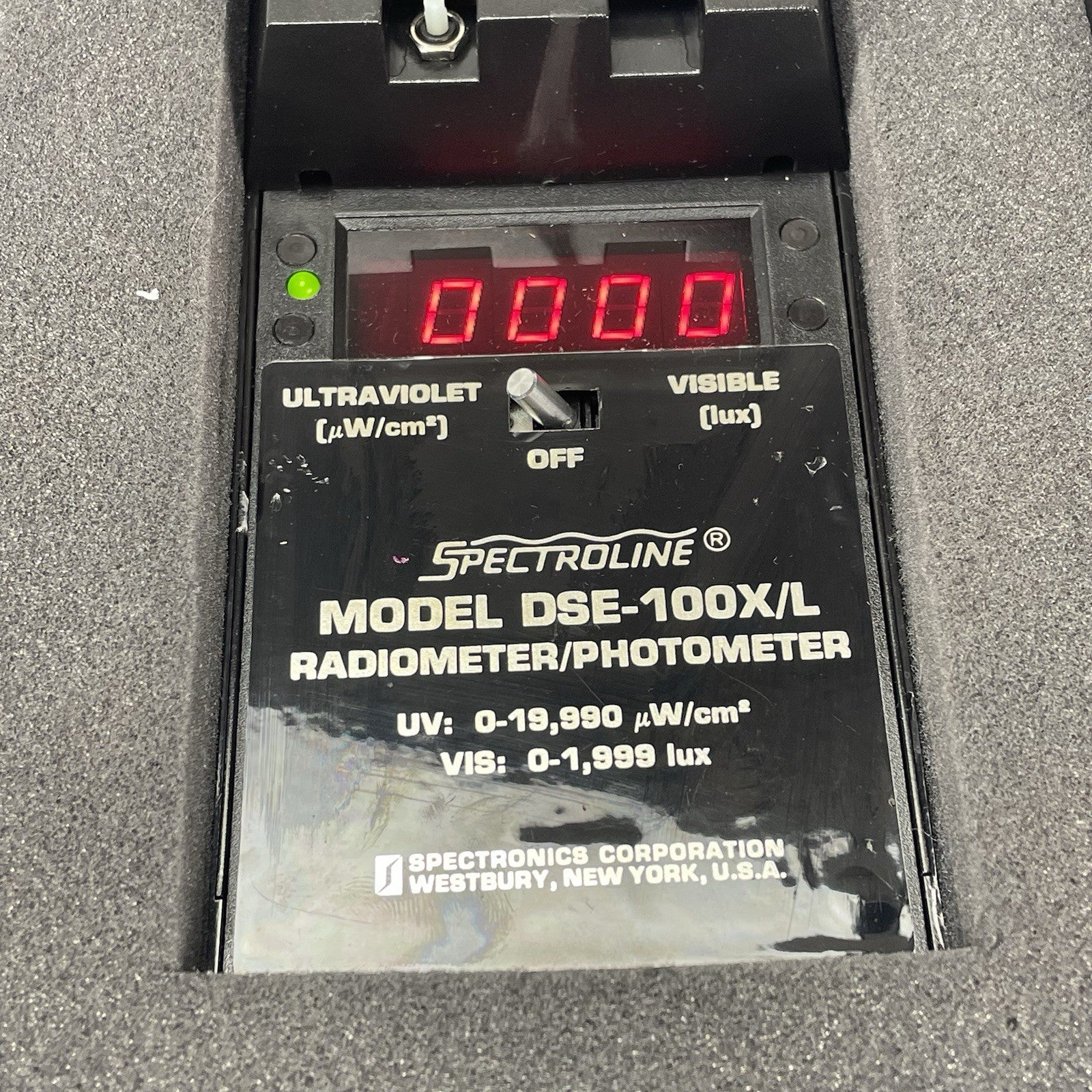 Spectroline Model DSE-100X/L Digital Radiometer/Photometer Tested Not Calibrated6