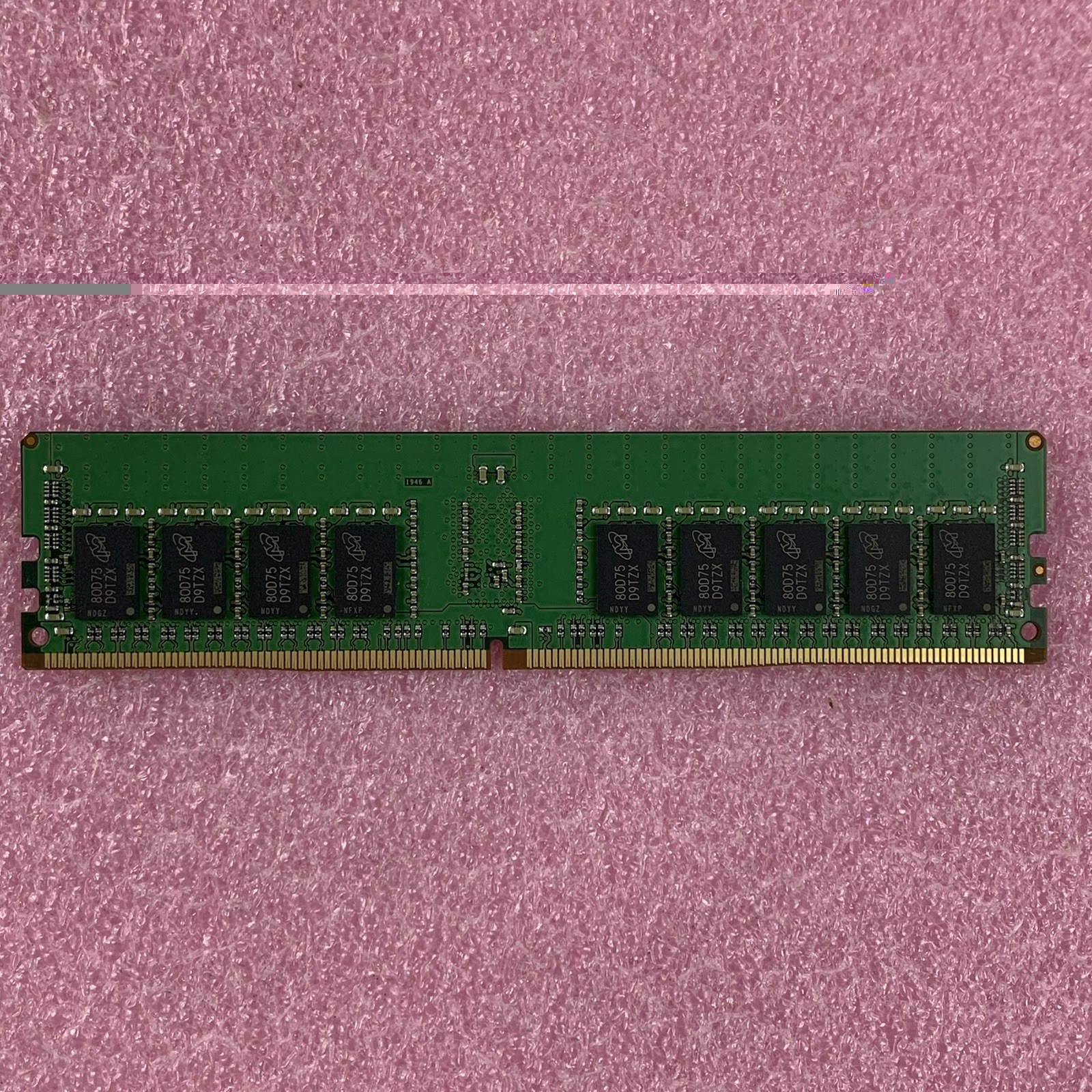 Micron MTA18ASF2G72PZ-2G6D1QI 16 GB 1RX4 PC4-2666V-RC1-11 ECC Server Memory Ram5
