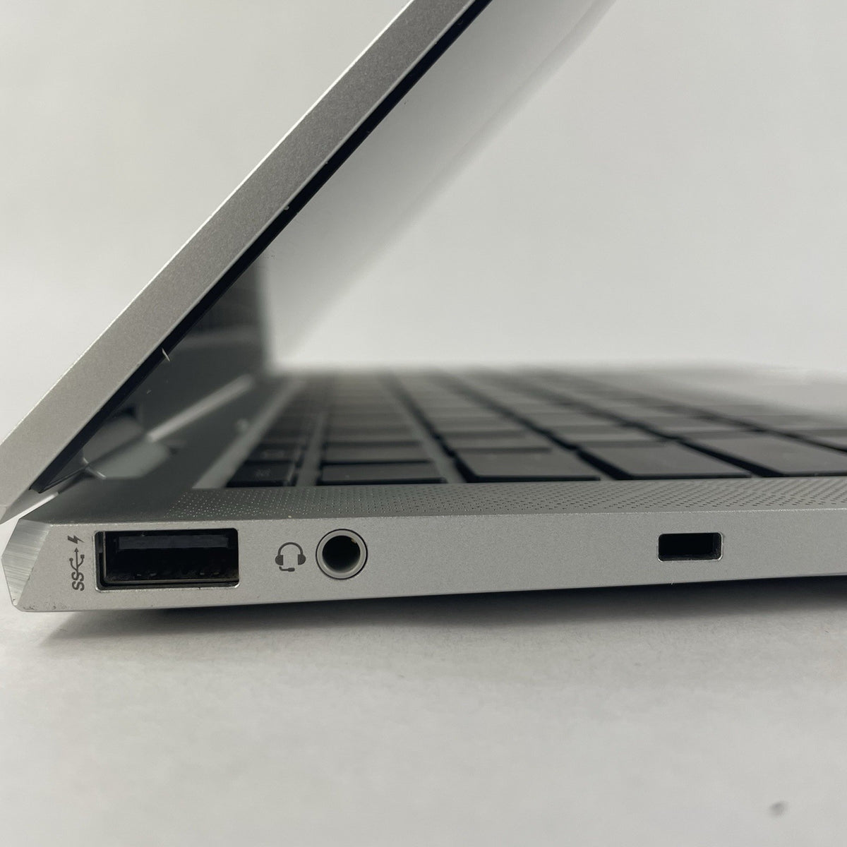 HP EliteBook x360 1030 G8 13.3" i7-1185G7 3.0GHz 16GB RAM No SSD/OS/AC/Batt-READ4
