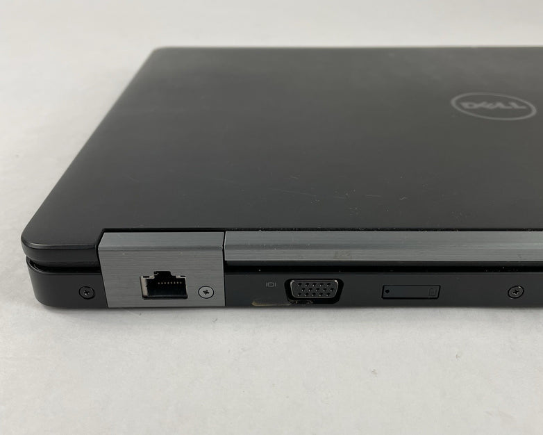 Dell Latitude E5570 15.6" Core i5-6300U 2.40 GHz 8 GB RAM No SSD No OS