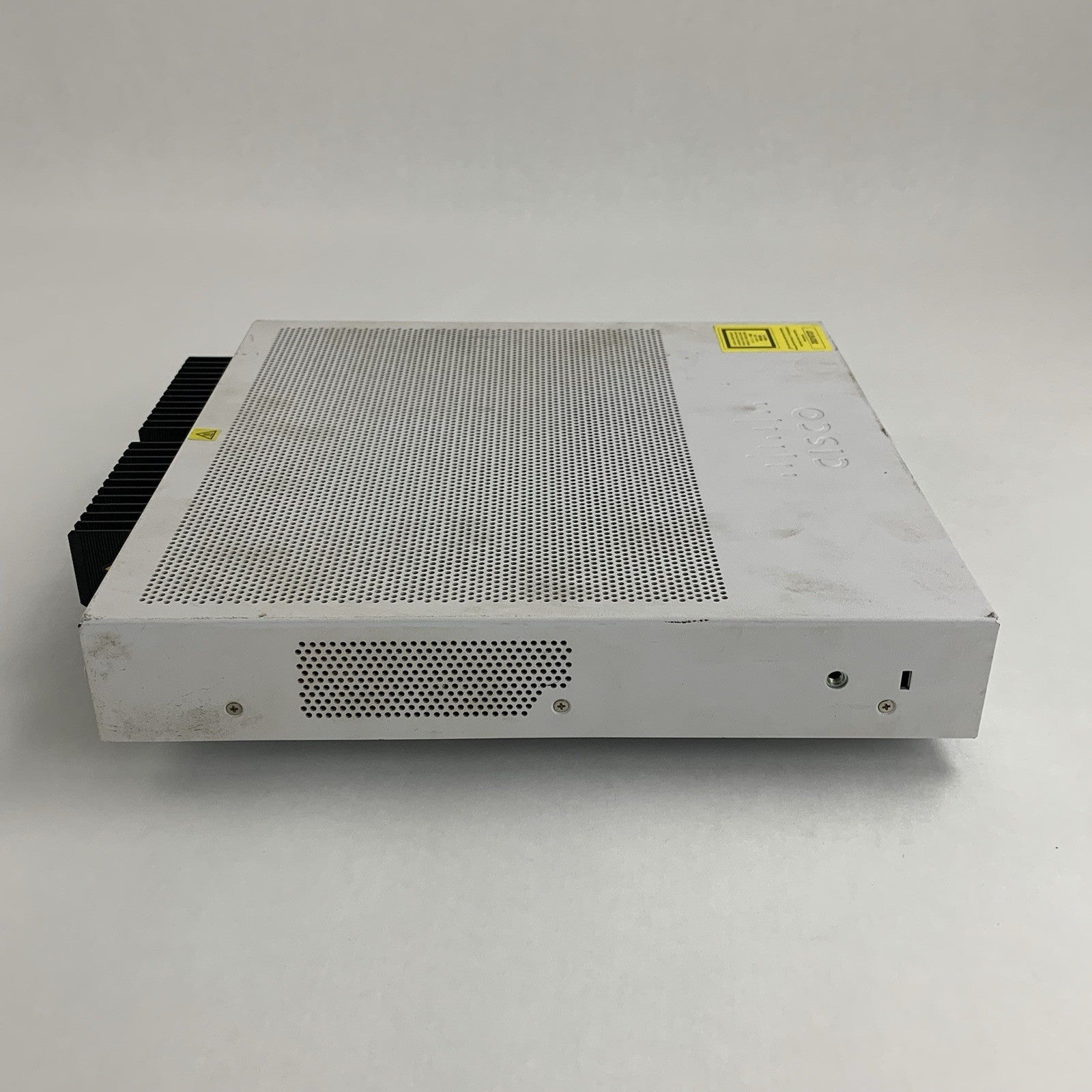 Cisco C1000-8FP-2G-L Catalyst 8-Port PoE+ GbE 2-Port DP Network Switch Tested4