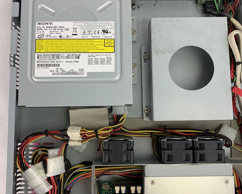 Intel SE7230NH1LX Motherboard Intel Pentium D 2.8GHz 8GB RAM No HDD No OS