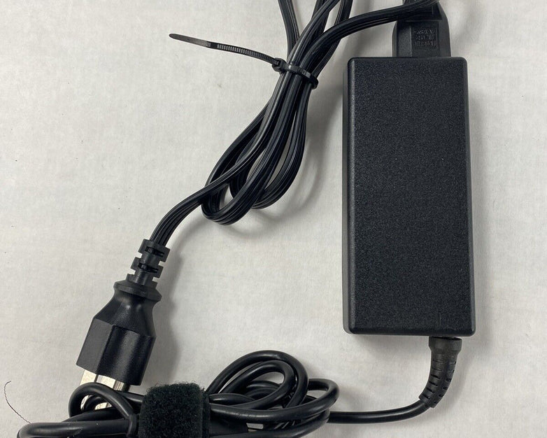 Lot of (5) Dell 65W PA-12 6TM1C AC Adapter LA65NS2-01