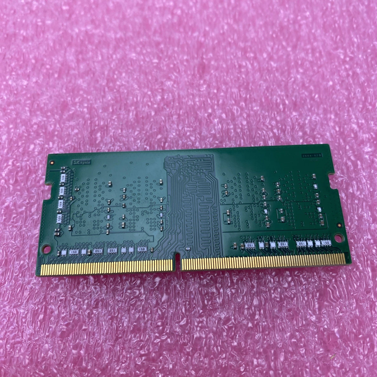 SK Hynix 4GB DDR4 PC4-3200AA Laptop RAM HMA851S6DJR6N - Lot of 24