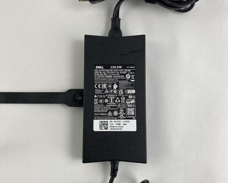 Dell LA130PM190 130W Small Barrel AC Adapter lot of 4
