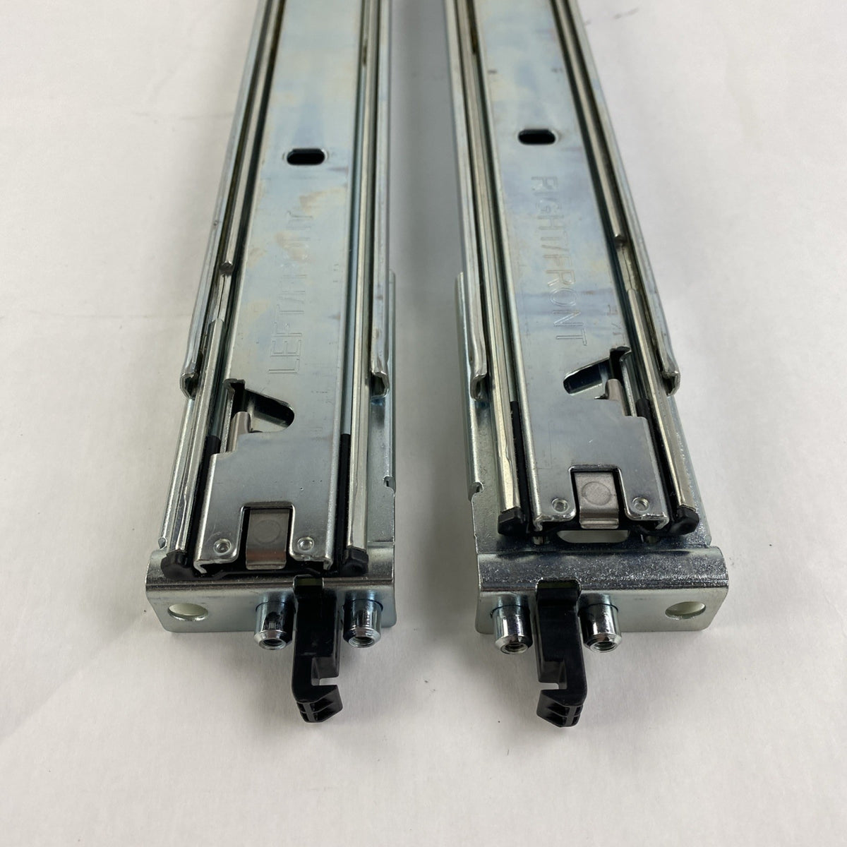Dell 00D9374 1U Left and Right Sliding Server Rail9