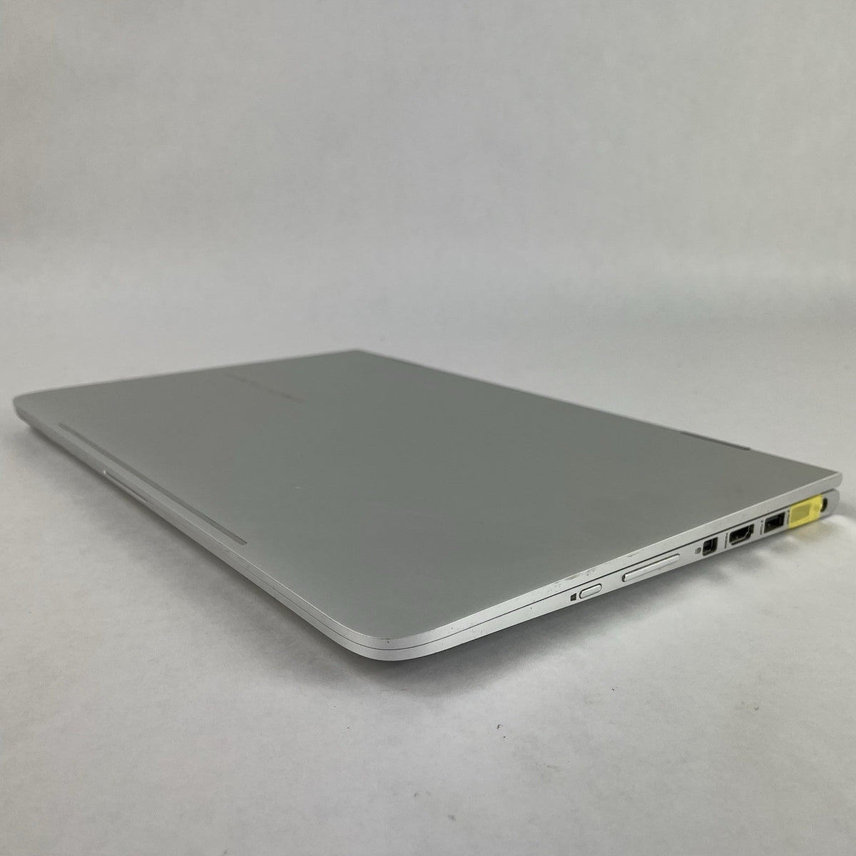 HP Spectre x360 13.3" i7-6500U 2.50 GHz 8 GB RAM No SSD/OS/AC - USB10