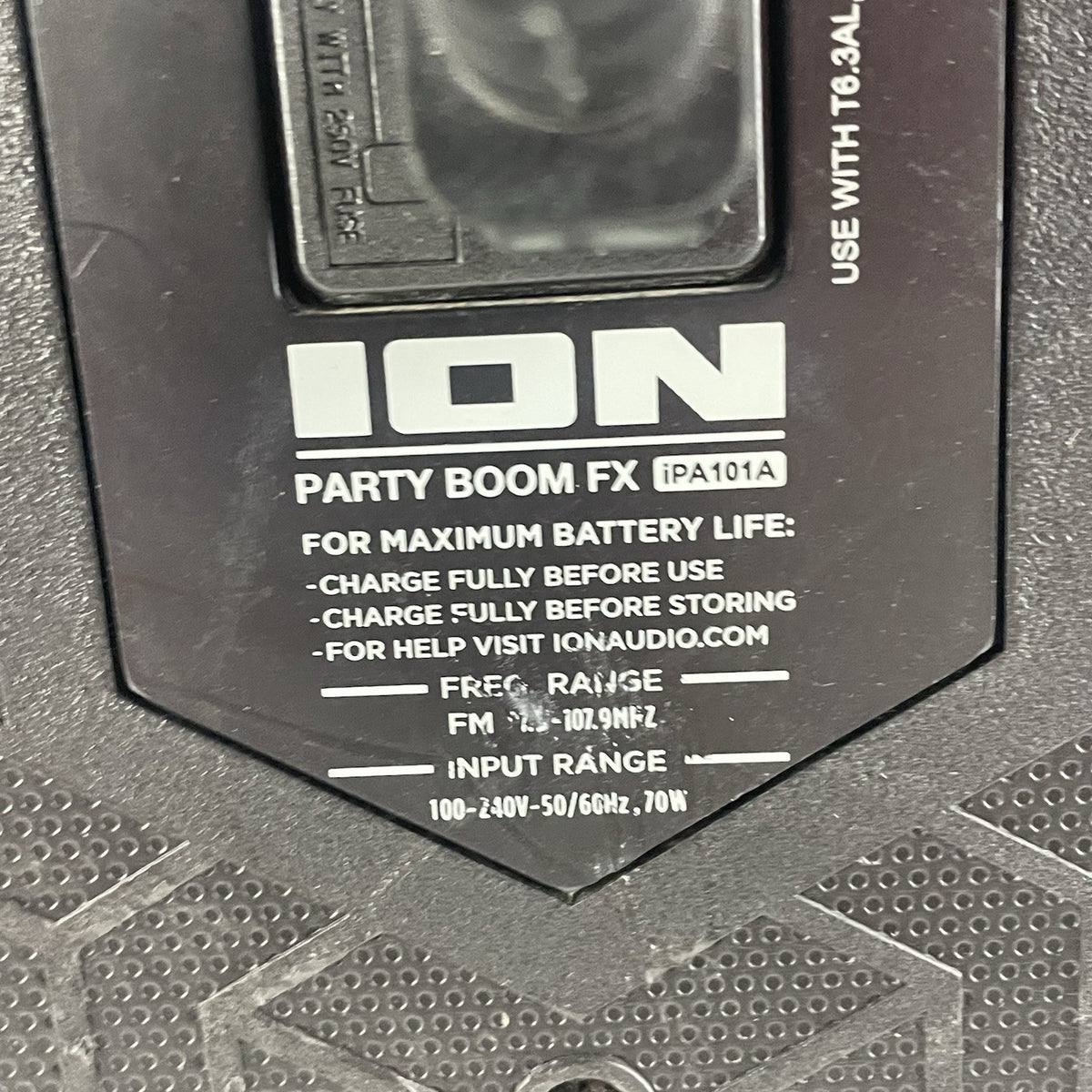 ION IPA101A FX 100W Rechargeable Bluetooth Speaker - Tested7
