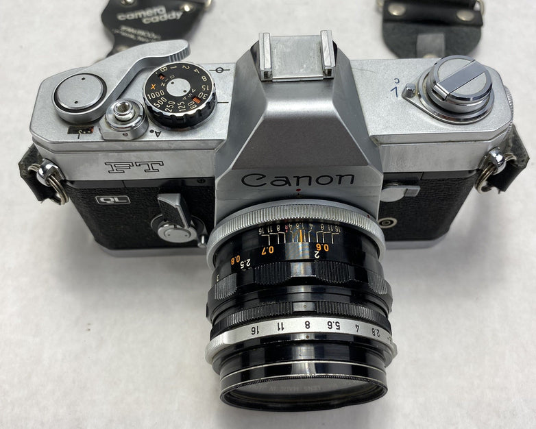 Canon FT QL 35mm Film Camera With FL 50mm 1:1.8 Lens - For Parts or Repair