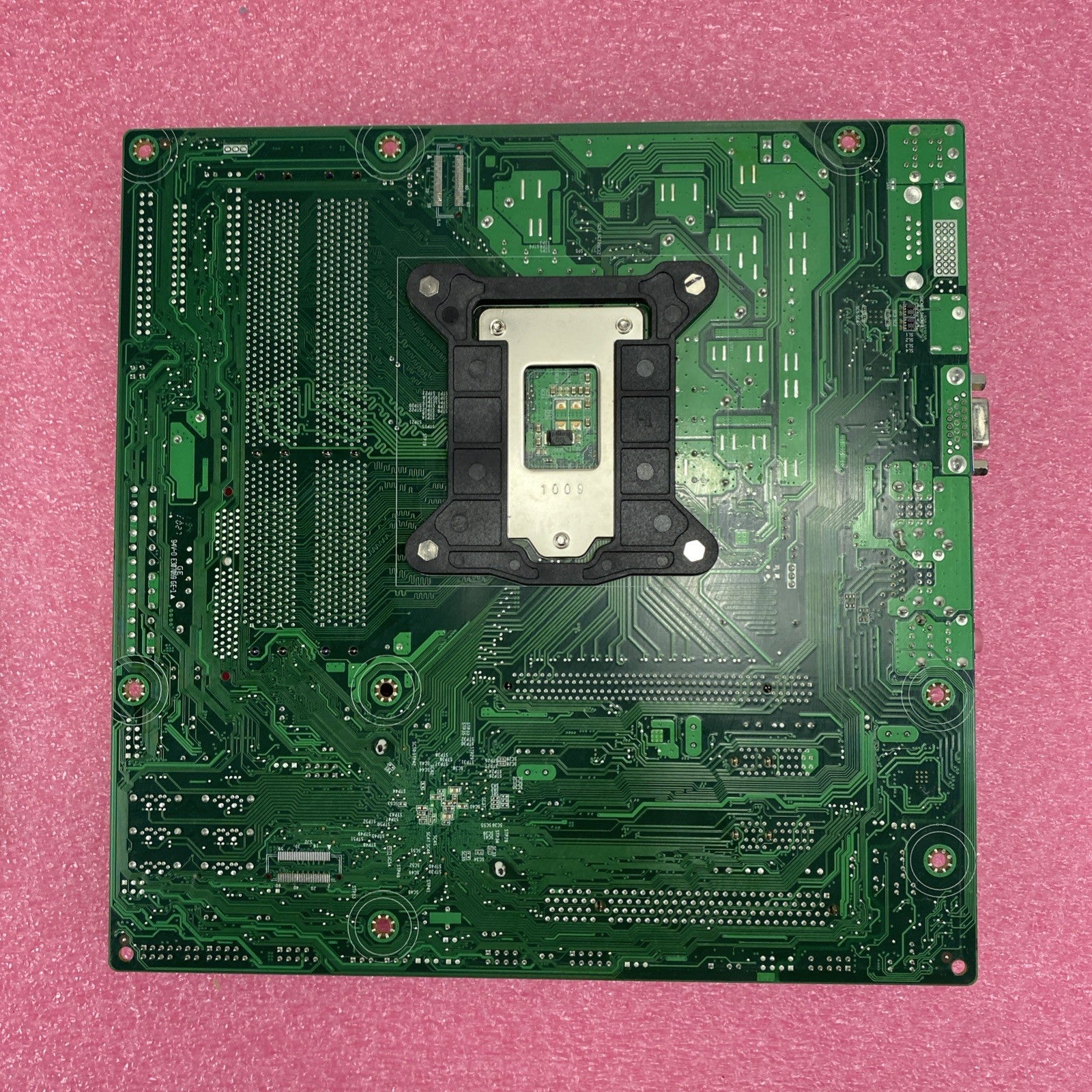 Gateway DX4840 Motherboard Intel Core i3-550 2.0GHz No RAM w/ Shield
