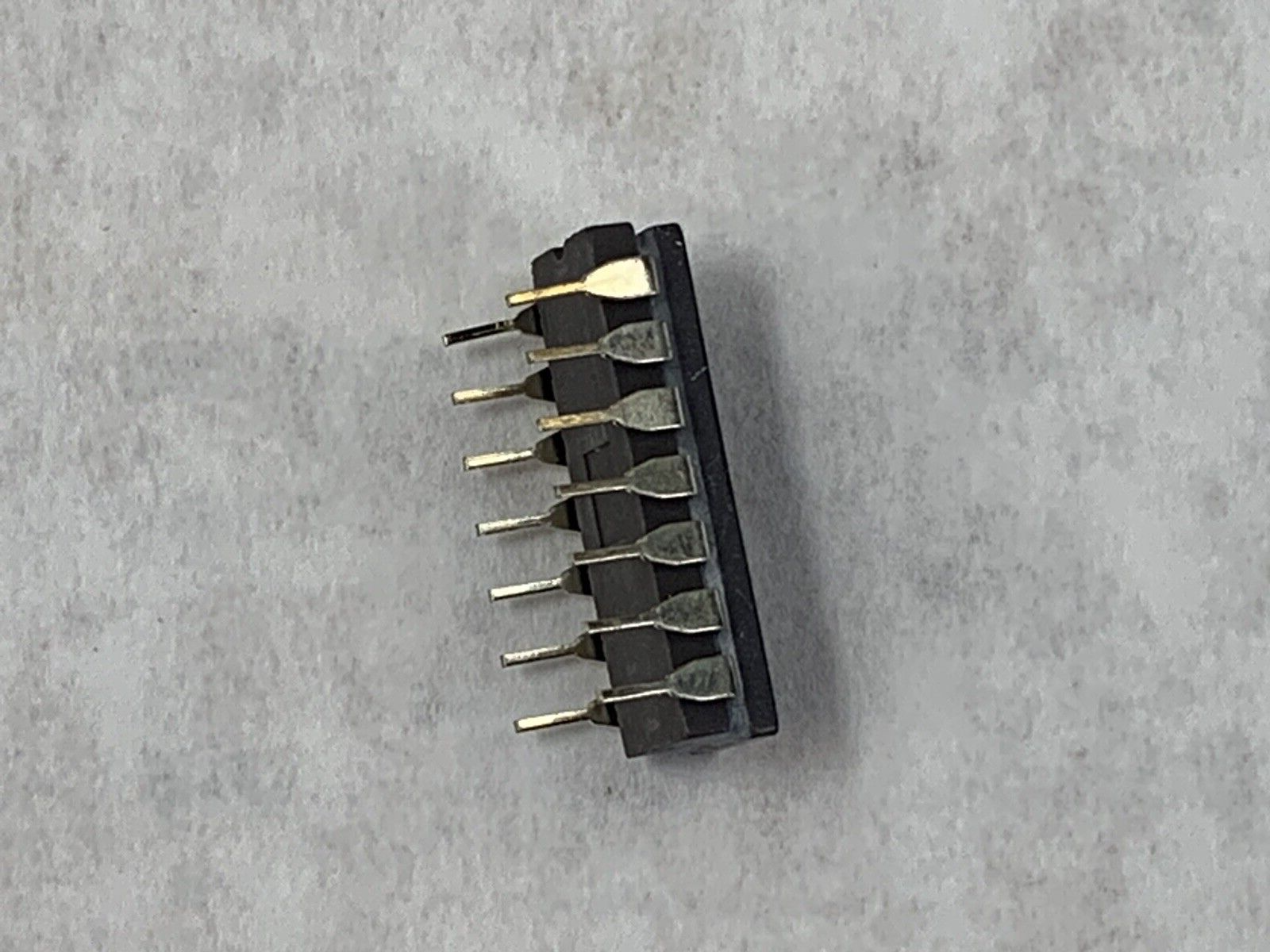 SW 946-2P STEWART WARNER IC Lot of 10 14-PIN