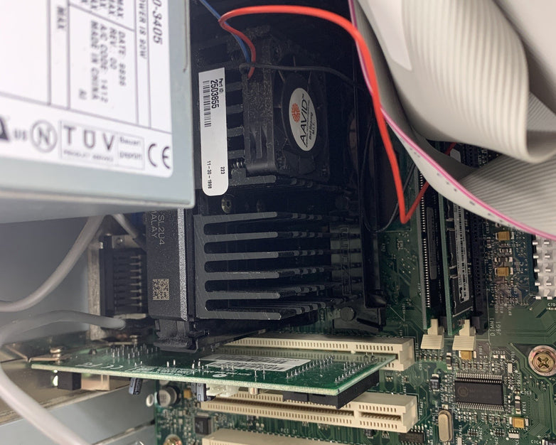 Gateway G6-350 Vintage Desktop Intel Pentium II 350 MHz 96 MB Ram No OS No HDD