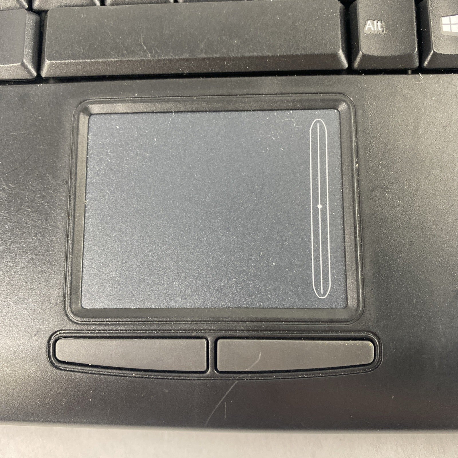 Adesso AKB-410UB SlimTouch USB-Wired Mini Keyboard2