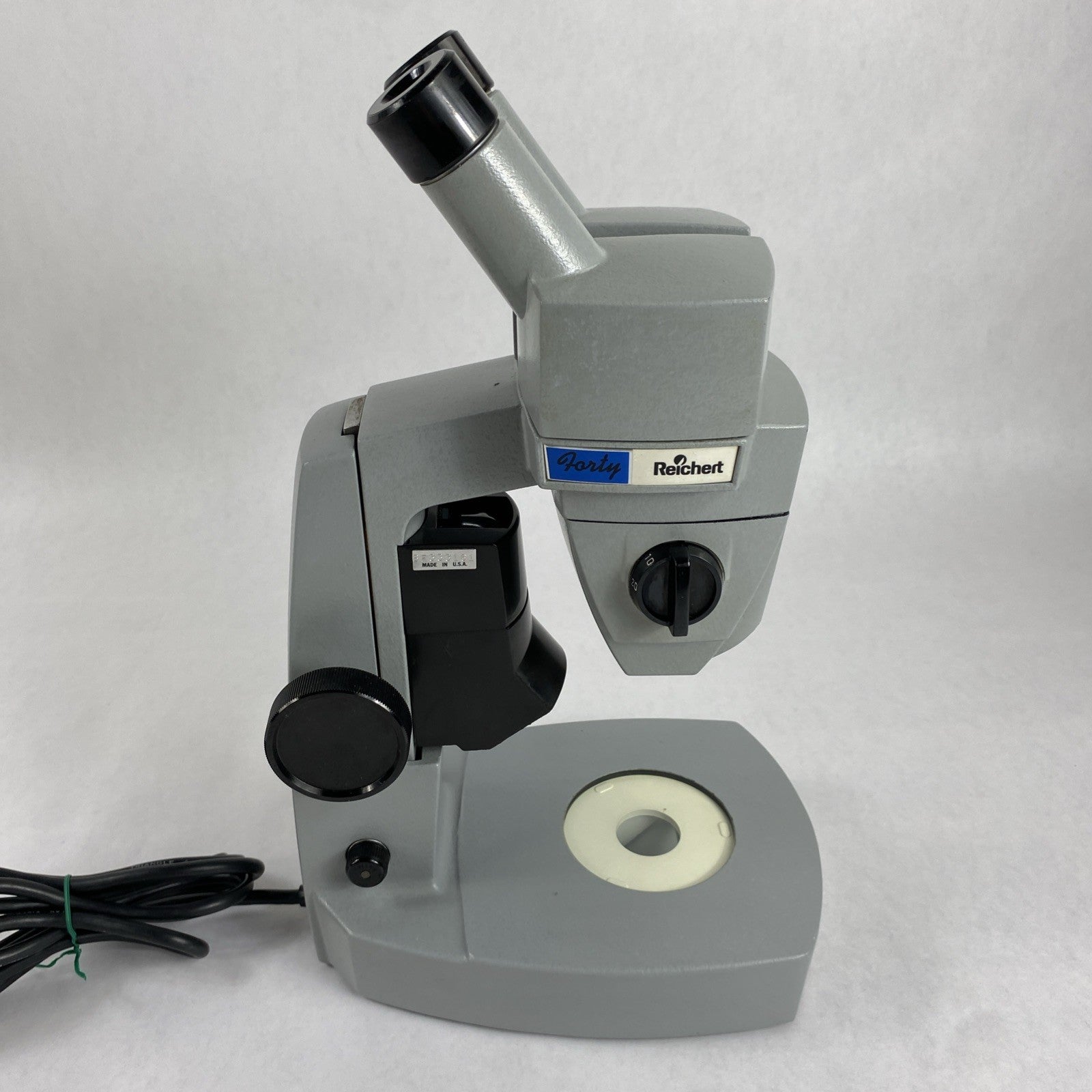 Reichert Forty Series 41 Microscope15
