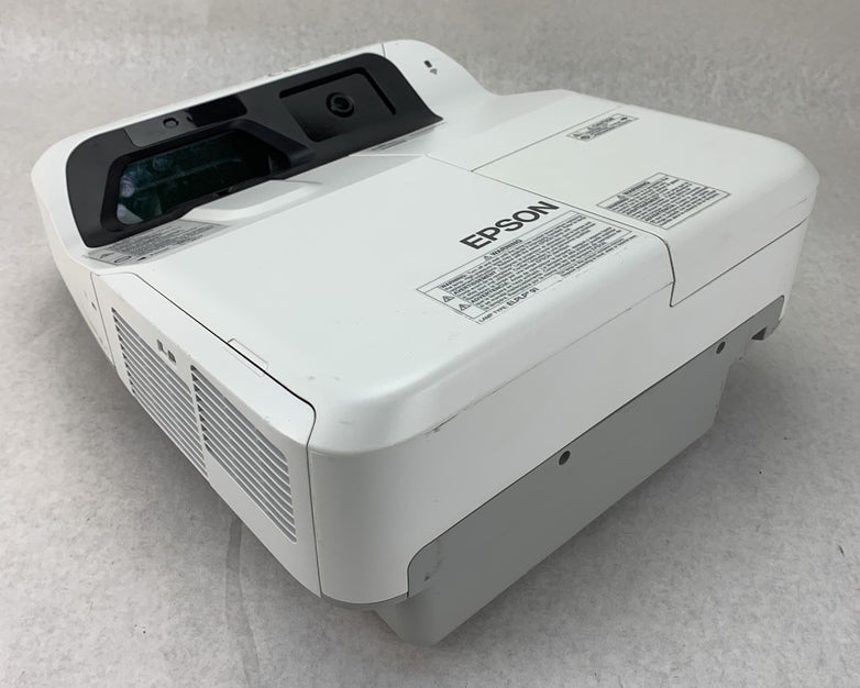 Epson PowerLite 695Wi H740A LCD Lamp Projector 33 Lamp Hours - No Remote