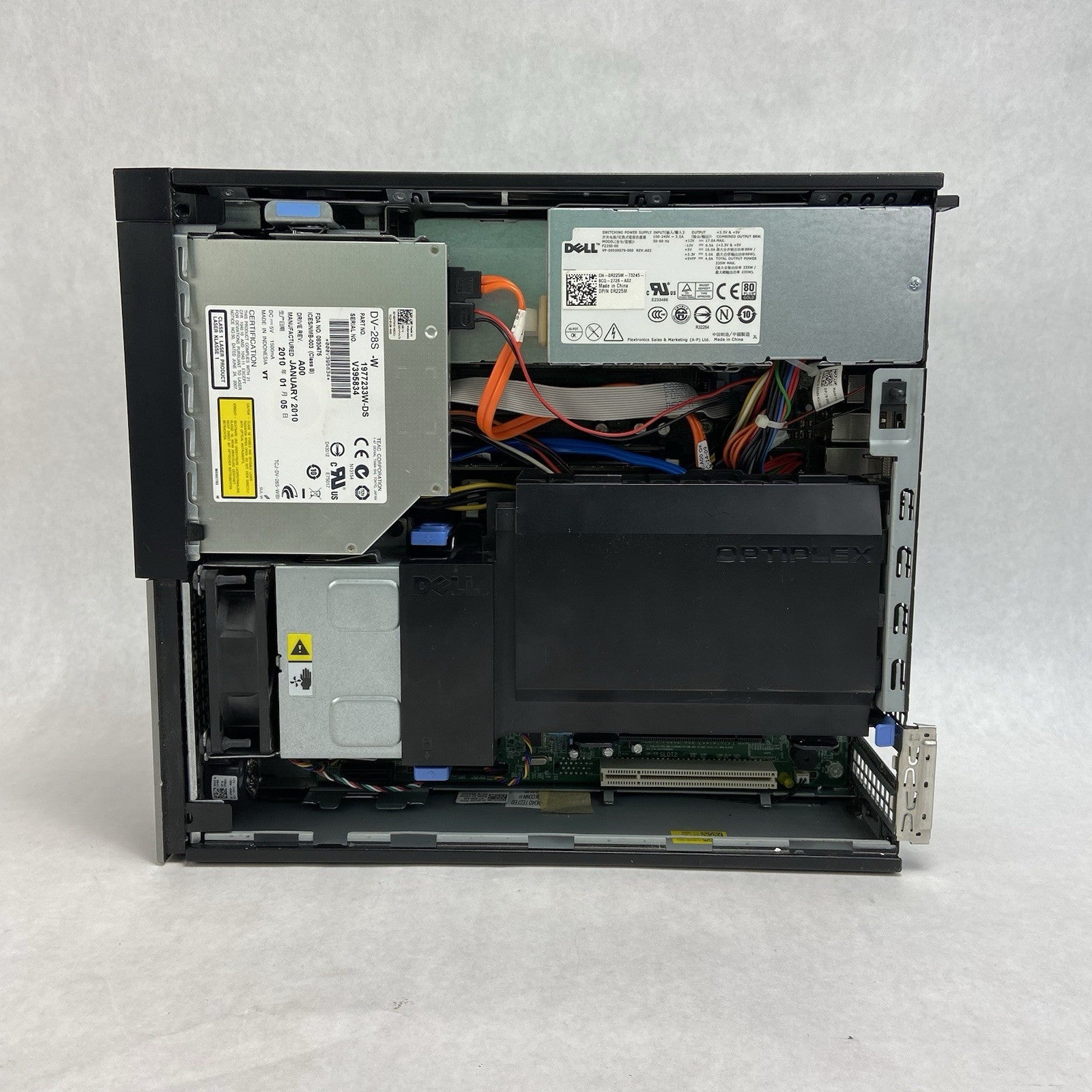Dell Optiplex 960 SFF Intel Core 2 Duo E8400 3GHz 2GB RAM No HDD No OS9