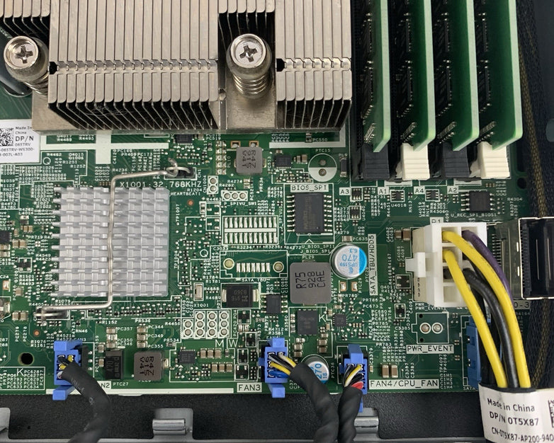 Dell PowerEdge R340 1x Xeon E-2124 3.3 GHz 64 GB Ram H330 No OS No HDD